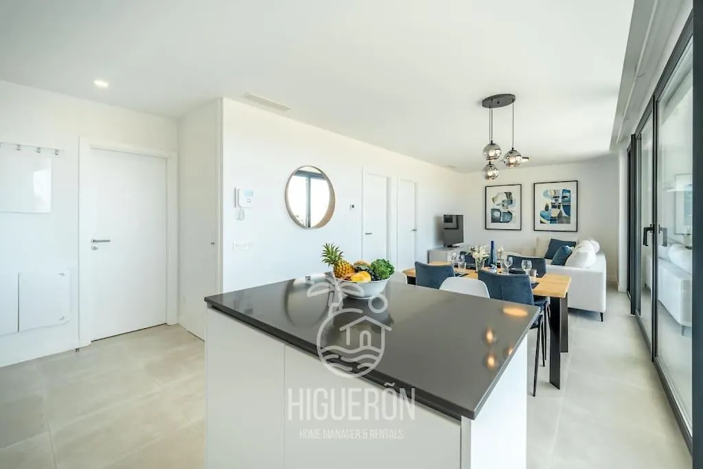 Higueronrentals Sweet Blue Malaga Apartment