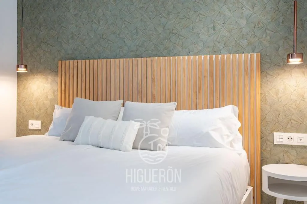 Higueronrentals Sweet Blue Malaga Apartment
