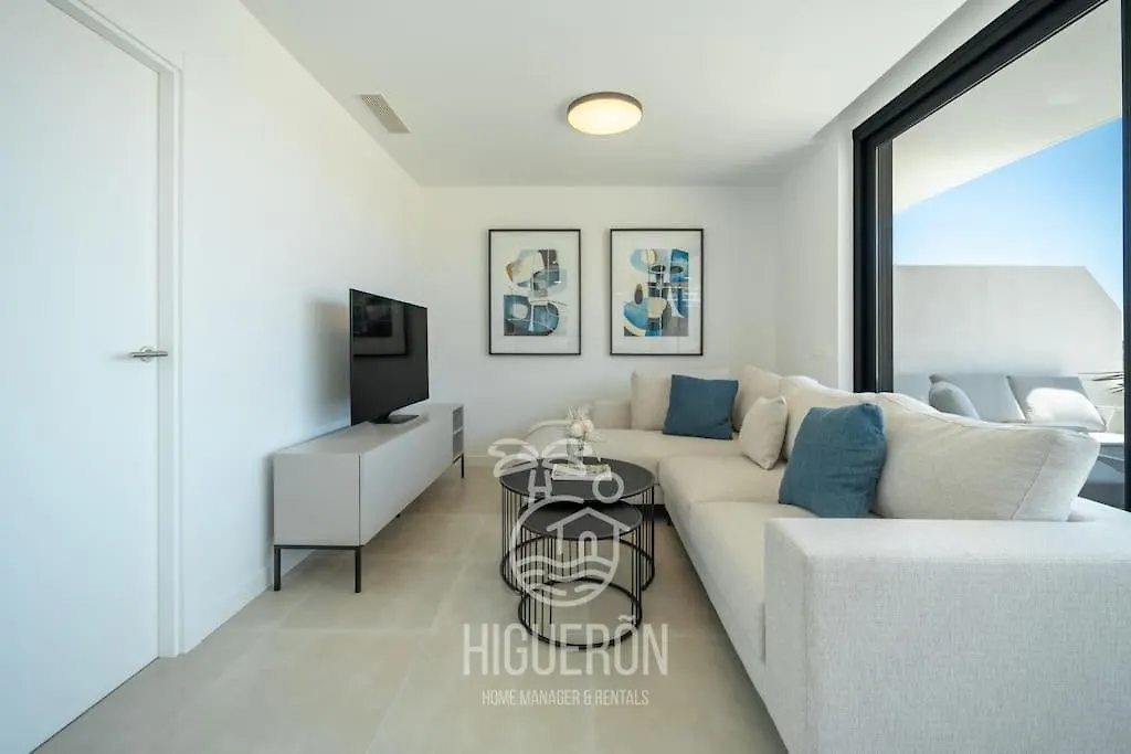 Higueronrentals Sweet Blue Malaga Apartment