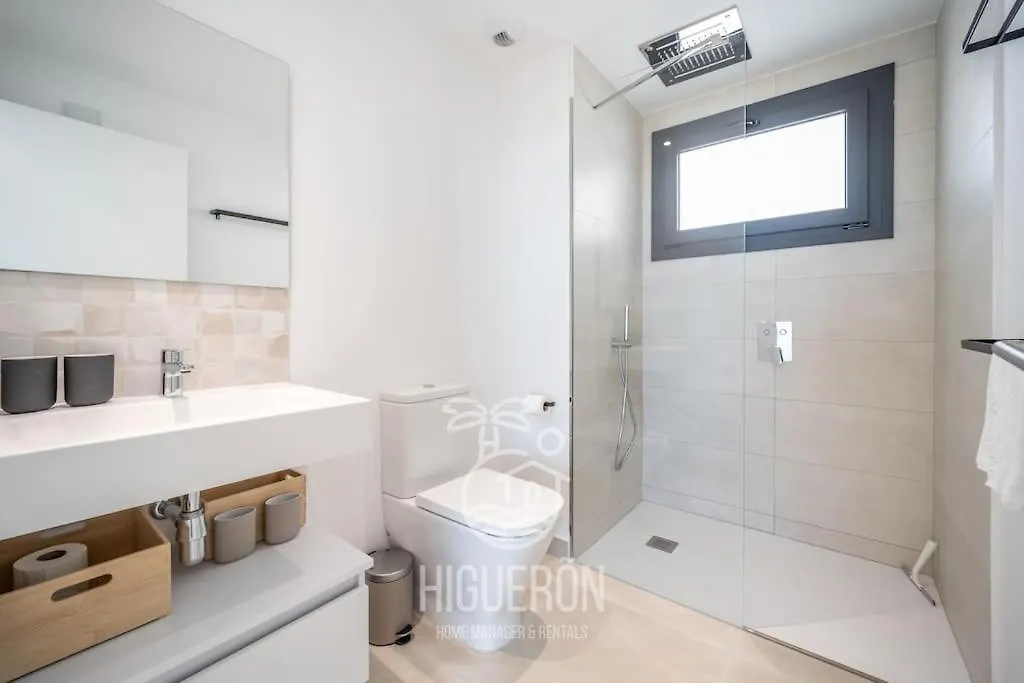 Higueronrentals Sweet Blue Malaga